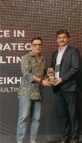 A radical approach in Business Consulting