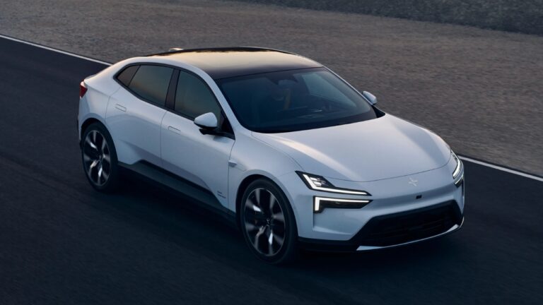 2025 Polestar 4