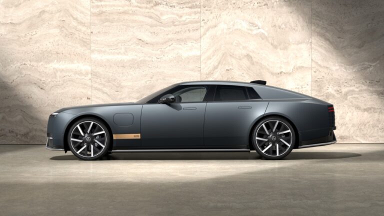 Jaguar Type 01